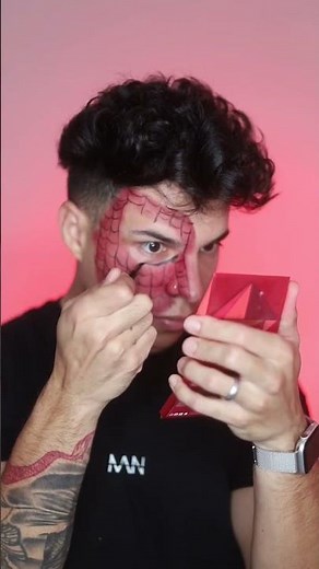 20 minutes Spider-Man makeup for Halloween!