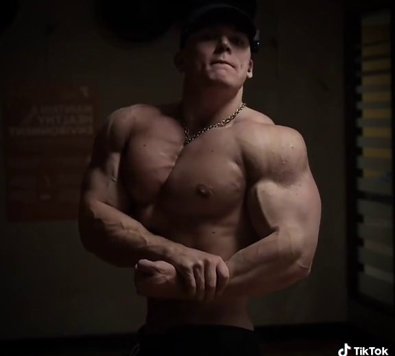 Master the Freeze Frame Effect in Video Editing