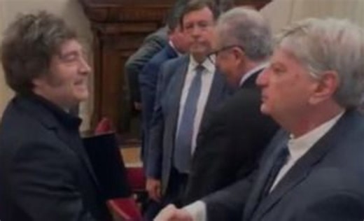 Así fue el saludo entre Milei y Ziliotto