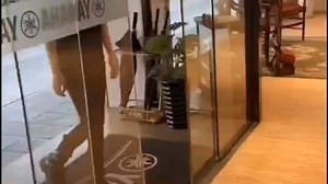 张旖旎分享体验钢琴