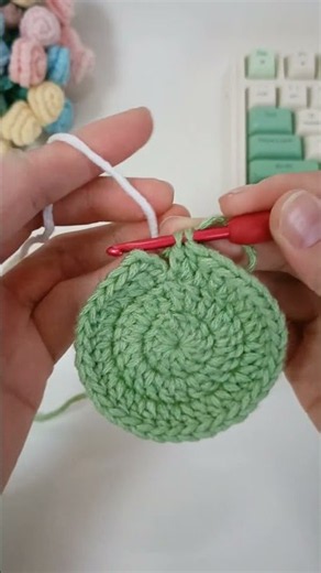 How to change color in a round #crochet #asmr #knitting #diy