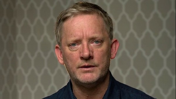 Actor Douglas Henshall records Burns to celebrate humanity