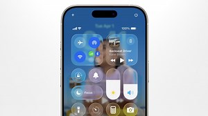 Apple vs Android debate heats up with side-by-side comparison after radical iOS update