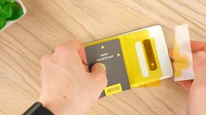 Watch Olixar Samsung Galaxy S10 Plus Front and Back TPU Screen Protector Installation Guide & Review on Amazon Live