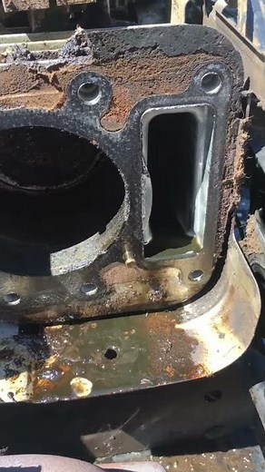 17 HP Briggs & Stratton no compression