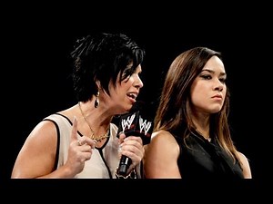Vickie Guerrero demands an apology from AJ Lee: Raw, Sept. 3, 2012