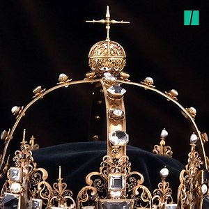 These robbers orchestrated a dazzling heist involving crown jewels, a historic cathedral and a daring escape. | HuffPost