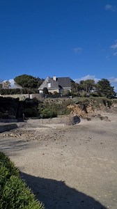 Un dimanche tout bleu 💙 Ici, plage de Kerhostin à Saint-Pierre Quiberon 🎥 Baie de Quiberon Tourisme | Baie de Quiberon Tourisme