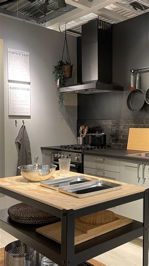 We love a good transformation! Comment below what you would like to see us transform next! Video credit: Jay from IKEA Vaughan (IKEA Designer) | IKEA