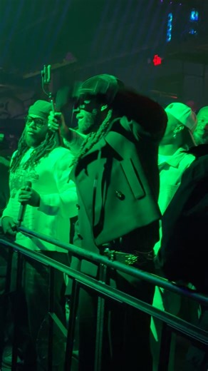 Thanksgiving Feast Preparations with Leon Thomas