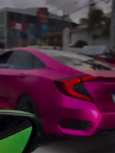 Diferenciado Civic Touring: Estilo y Potencia