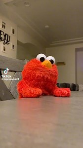 Here’s a little tip from Elmo to help you get through life. #elmo #lifetips #elmomemes | Britmanspeaks