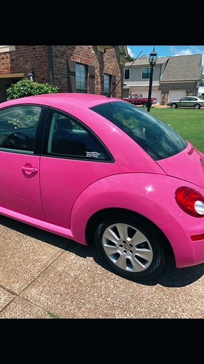 Customizing My Hot Pink Volkswagen Beetle | Part 2