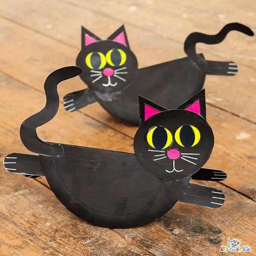 21K views · 350 reactions | Rocking Black Cat Craft https://www.artycraftykids.com/craft/rocking-paper-plate-black-cat/ #halloweencrafts #halloweencraftsforkids #kidscrafts | Arty Crafty Kids | Facebook