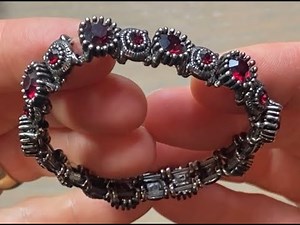 Beaded Elastic Bracelet- Tying Knots In Elastic Jewelry Cord