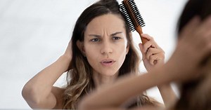 Baby hair : comment faire repousser ces cheveux fins et cassés autour du visage ?