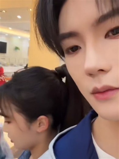 Shao Wei Jia Yixuan selfies: Why your phone is full of couple photos
