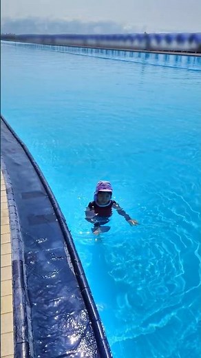 [Giant Pool] The Lazy River at Oiso Long Beach