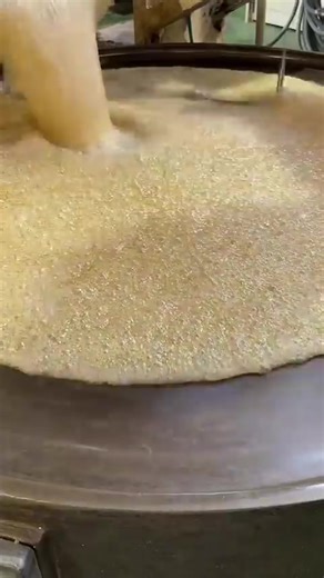 Explore Japan's Traditional Candy Craftsmanship