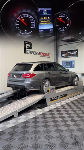 🚗 Mercedes C 63 AMG 4.0 476ch 📉 Origine : 476ch - 650Nm 📈 Stage 1 : 575ch - 870Nm 📈 Gains : 99ch 220Nm 🔧 Nos services : Vente & installation de pièces performance Reprogrammation moteur & boîte automatique Passage au banc de puissance 🛒 shop.performengine.be Pour plus d’informations : 📩 info@performengine.be 📲 065/70.02.26 📍Rue du Grand Courant 4A/4, 7033 Cuesmes 🌍 Zoning de Cuesmes, Belgique 👉 Un projet performance ? Contactez-nous | PerformEngine