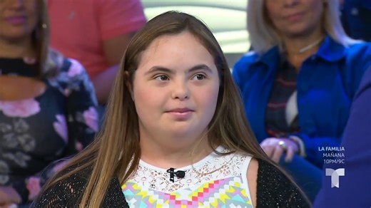 Caso completo: "Abusada con Síndrome de Down" María exige que Elena le pague una compensación por los daños que su hija con Síndrome de Down sufrió en su academia musical. La niña ha sido víctima de burlas y hasta la han encerrado en el baño como forma de maltrato por parte de los otros niños. | Caso Cerrado - Telemundo