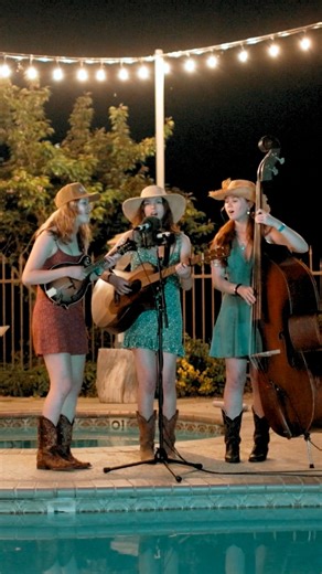 To close out our Sierragrass Sessions, Sweet Sally deliver a gorgeous twilight performance of their original song “Anchor.” Filmed poolside at Sierra Meadows, the blue glow on their faces came not from a lighting rig, but from a dozen cell phone flashlights held up by loved ones across the water. 🌙🎶 It’s the perfect ending to this magical series. Watch the full session and look closely at the end as the “lighting crew” puts down their flashlights to join the applause. Watch Now: https://bit.ly