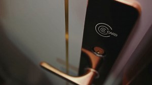 Woman Opens Electronic Lock By Applying 库存影片视频（100% 免版税）3478383205 | Shutterstock