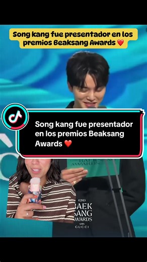 Song Kang presentador en Baeksang Awards: fan moments