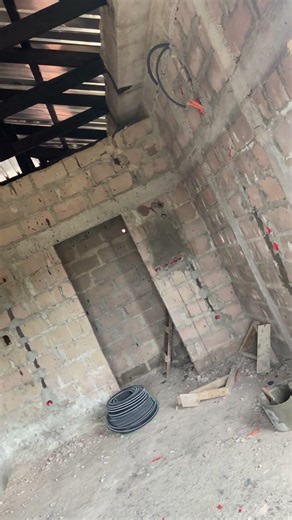 Comment faire l’encastrement et le tubage en electricité. #electricité #electrician #construction