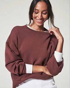 1.2K views · 21 reactions | Got Errands? Get AirEssentials – for you know, those put-together, lounge looks we're all searching for. Shop our AirEssentials Collection https://bit.ly/3OpS2hc #Spanx | SPANX | Facebook