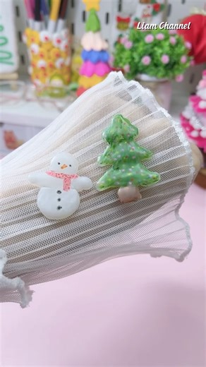 Làm Sticker nổi 3D bằng keo nến🎄☃️ Liam Channel