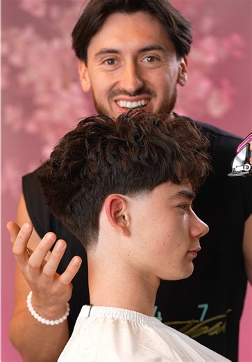 Low Taper Fade Haircuts for Men: Styles and Tips