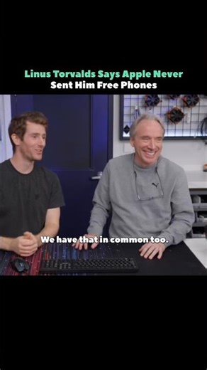 Linus Torvalds Says Apple Never Sent Him Free Phones #shorts #linux #knowledge