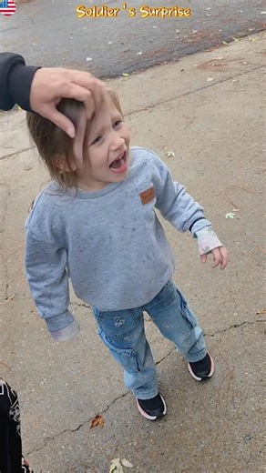 Soldiers coming home and surprise their family ❤️#military #viral #feelings #love #soldier