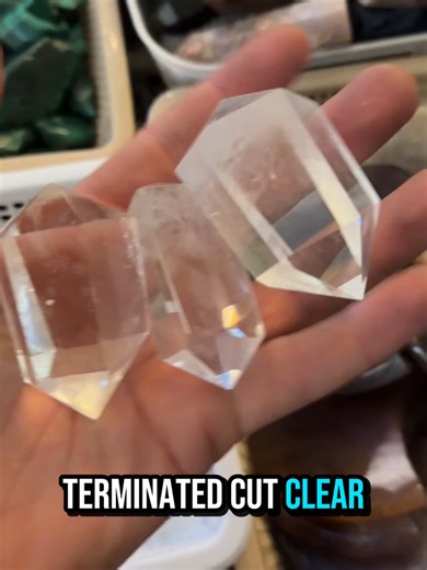 Day 12 of the big unboxing 😅 Not every box can be a winner — today’s one was a little underwhelming compared to the others, but that’s all part of ordering in bulk. On to the next one tomorrow! #crystalunboxing #crystalshop #newstock #smallbusinessaustralia #crystalcollector #smallbusiness