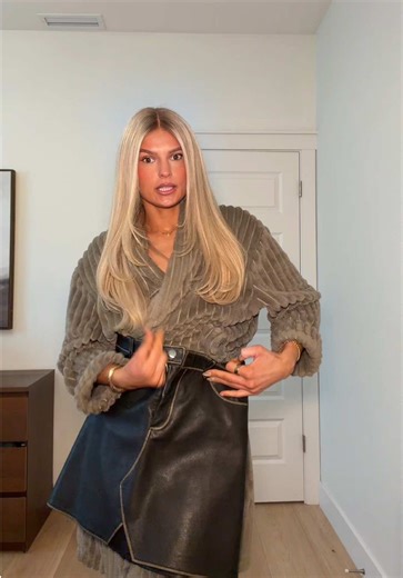 Chic Outfit Styling for Church | Happy Sunday Love Buggies