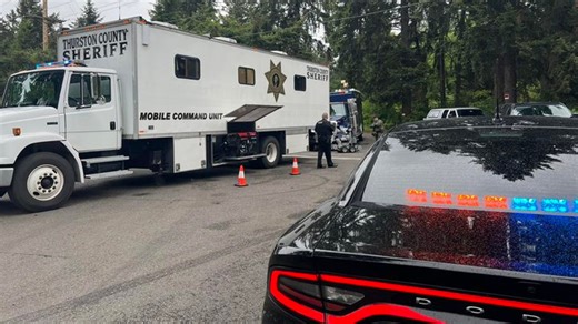 Body found on Yelm property adjacent to standoff site where man fatally shoots himself