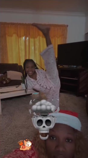 Ciptakan Gerakan Tari Militer Trendy dengan Foto