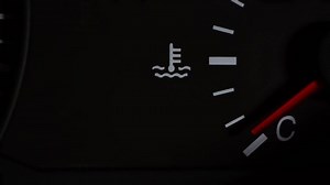 Check Engine Light Symbol That Pops Stock Footage Video (100% Royalty-free) 1042356730 | Shutterstock