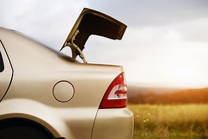 Apparently Some Cars Have Hidden Settings in Their Trunk: 90% of People Have Never Seen These