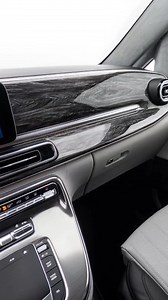 👁️ KLASSEN VIP V-Class – Ein Auto mit Vision 👁️Exklusivität trifft auf Ausdruckskraft! Unser einzigartiger KLASSEN VIP V-Class mit einem atemberaubenden Design, das „Augen“ integriert, verleiht diesem Luxusfahrzeug eine völlig neue Dimension. 👀✨🔹 Maßgeschneiderte Eleganz🔹 Innovatives, einzigartiges Design🔹 Unvergleichlicher KomfortDieses Kunstwerk auf Rädern ist nicht nur ein Fortbewegungsmittel, sondern eine Erfahrung der Extraklasse. Siehst du, was wir sehen? 😉#KLASSEN #VIPVClass #Luxur