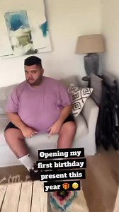 Opening my first birthday present 🎁 | Harvey Price