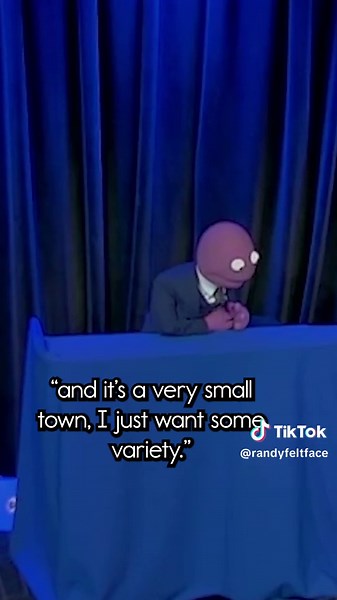 BOOO! BOOOOOO! *whispers* booooo... #Randyfeltface #boo #comedy