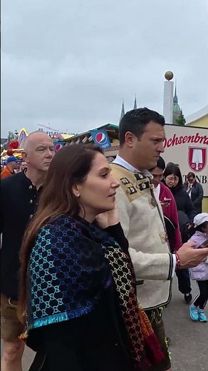 #Oktoberfest #Oktoberfest2025 #Oktoberfestmunich #germanytravel #munichvlog #vlog #TravelVlog #Tour