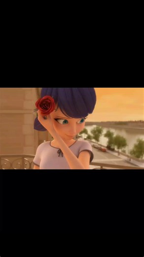 Marinette amoureuse de Chat Noir — Miraculous