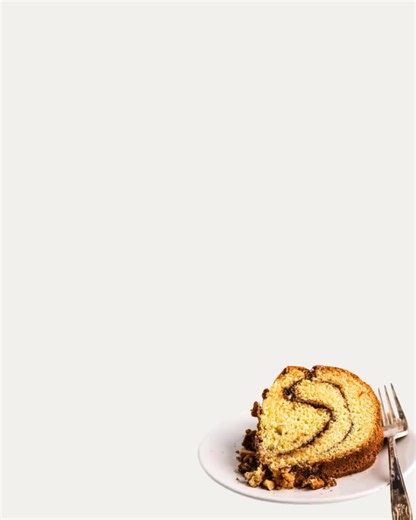 Bundt Coffee Cake! Recipe in comments below👇👇 1 cup butter 2 ¾ cups white sugar 4 eggs 2 teaspoons vanilla extract 3 cups all-purpose flour 2 teaspoons baking powder 1 teaspoon baking soda 1 teaspoon salt 2 cups sour cream 2 Tablespoons ground cinnamon ½ cup chopped walnuts | Julie's Eats & Treats - Easy, Family Friendly Recipes