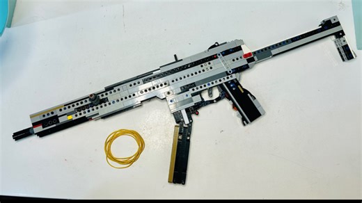 乐高原创全自动MP5冲锋枪（配扳机保险、战术后托、外观隐藏皮筋、结构稳固、射击流畅）