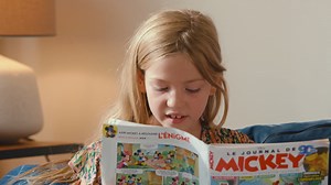 Depuis 1934, Le Journal de Mickey enchante les enfants avec ses BD, ses gags, ses pages découverte… Retrouvez Mickey, Donald, et tous leurs amis dans un concentré de rire, de surprises et d'aventures à partager en famille : https://bit.ly/4exlbmx. | Disney