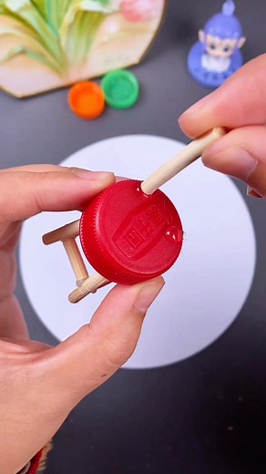 38K views · 104 reactions | Step by Step: Mini Bottle Cap Chair Craft #bottlecap #chaircraft #diy #fblifestyle | paper craft ideas | Facebook