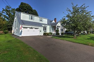 132 Lordship Rd, Stratford, CT 06615 - MLS 24036610 - Coldwell Banker